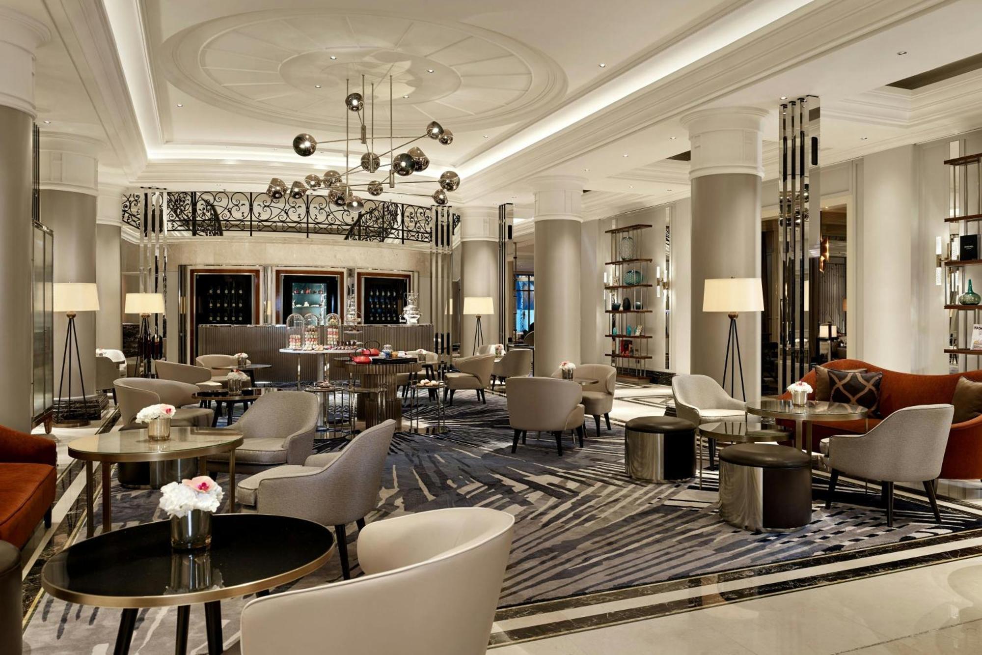The Ritz-carlton, Hotel